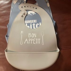 Lila&Jack silicone 3 bibs